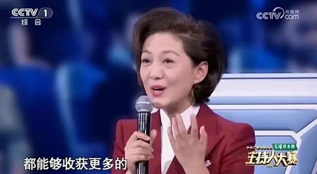 央視著名主持人海霞的新身份引發(fā)熱議，幕后故事全揭秘！