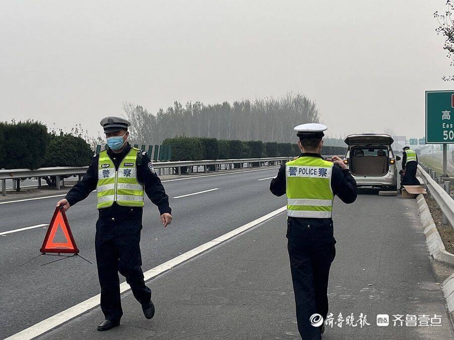 交警細(xì)心舉動救司機(jī)，城市里的溫暖瞬間