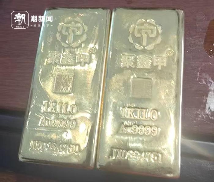 男子正月初九購入金條，五內(nèi)賺逾兩金！黃金投資背后的秘密揭秘！