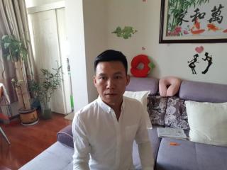 38歲男子人生三次選擇都是新疆，背后的故事與情感揭秘