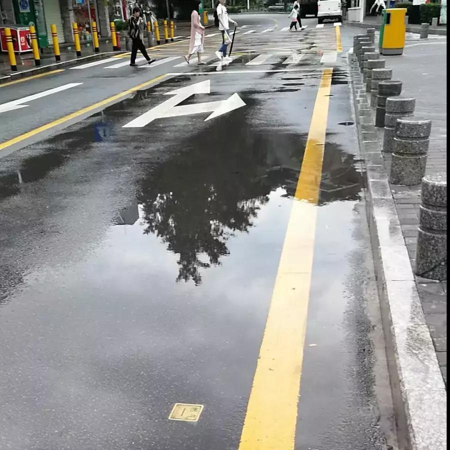 廣東湖南遭遇極端天氣，雷暴大風(fēng)與冰雹預(yù)警齊發(fā)，究竟發(fā)生了什么？